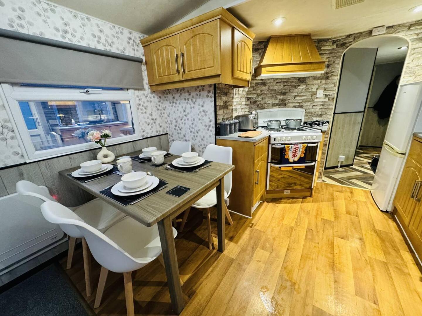 Golden Sands Holiday Home سكيغنيس المظهر الخارجي الصورة